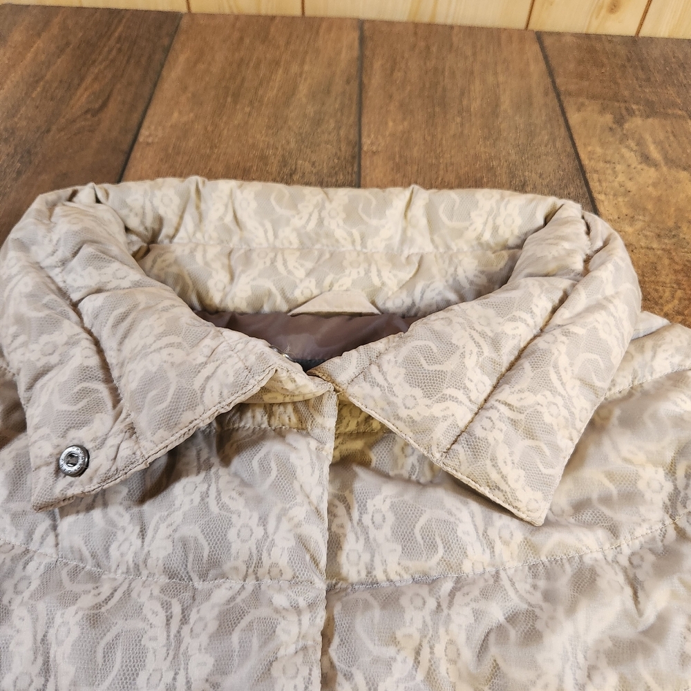 Eddie Bauer Goose Down Puffer Jacket Women's S Beige Lace Motif Full Zip Pockets - Picture 3 of 10